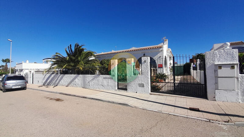 2 slaapkamer Villa Te koop