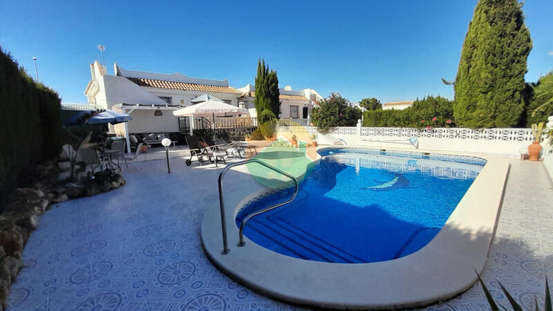 2 slaapkamer Villa Te koop