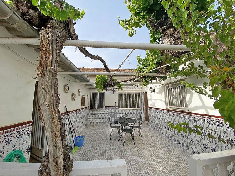 3 bedroom Townhouse for sale 3 bedroom Townhouse for sale