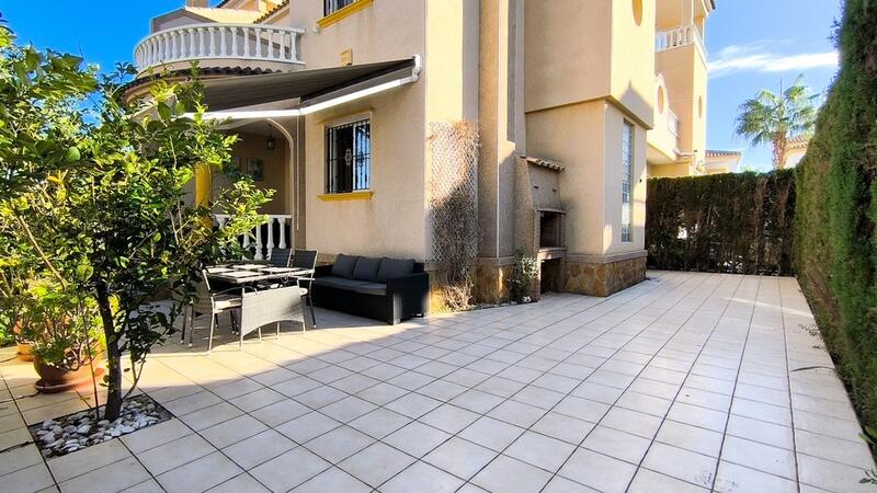 3 bedroom Villa for sale