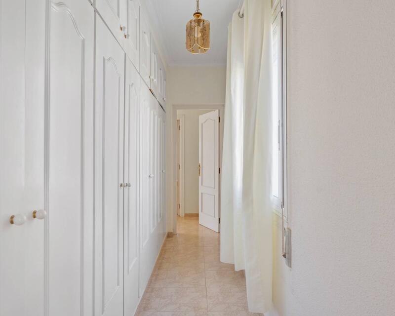 4 Schlafzimmer Villa zu verkaufen