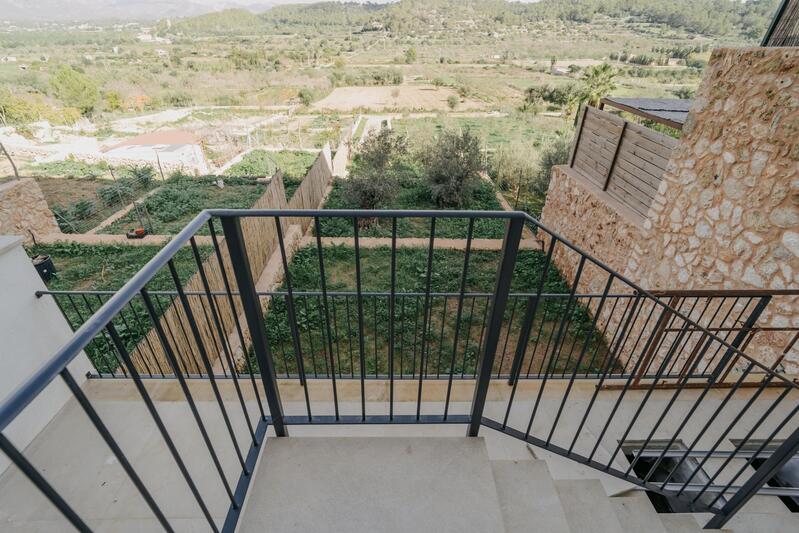 3 bedroom Townhouse for sale