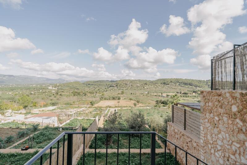 3 bedroom Townhouse for sale