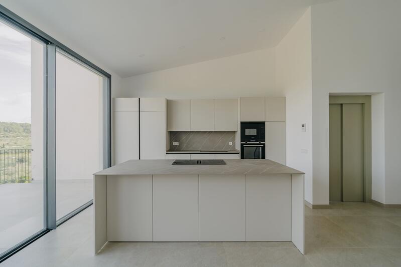 3 bedroom Townhouse for sale