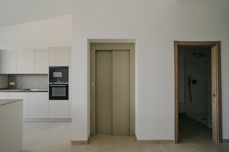 3 bedroom Townhouse for sale