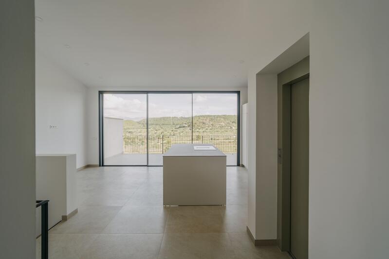 3 bedroom Townhouse for sale