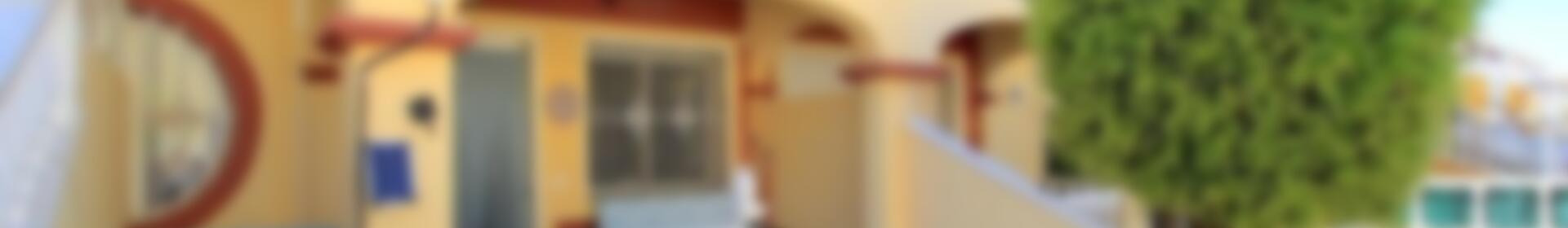 3 спальная комната городская тюрьма продается