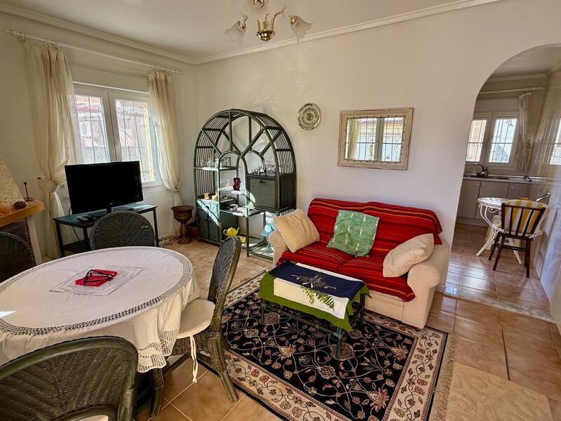 2 Schlafzimmer Villa zu verkaufen