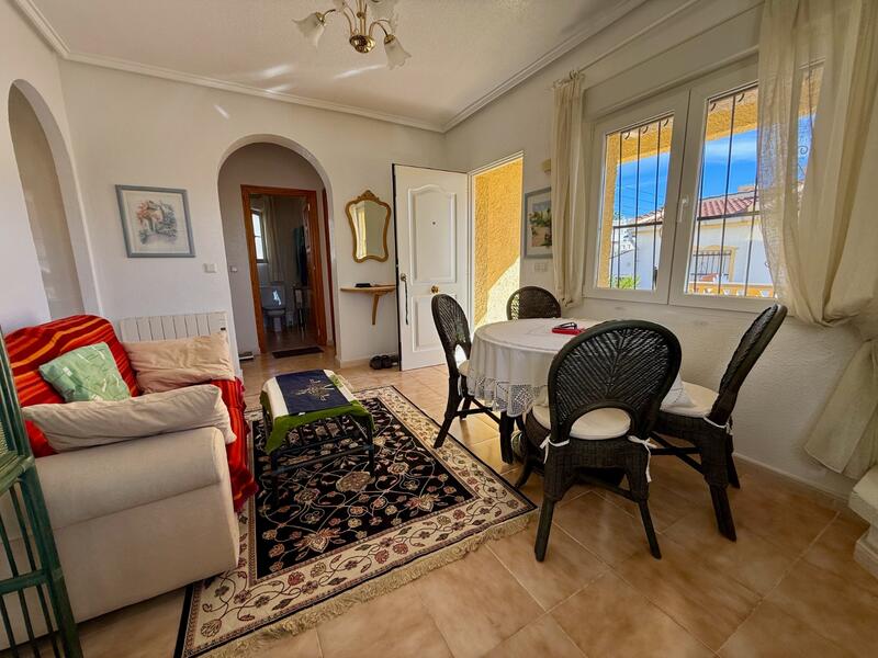 2 Schlafzimmer Villa zu verkaufen