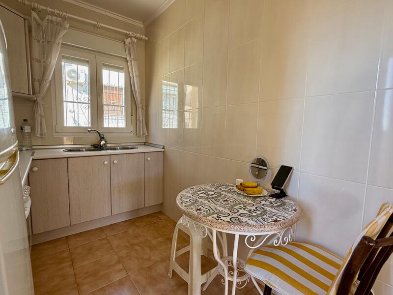 2 Schlafzimmer Villa zu verkaufen