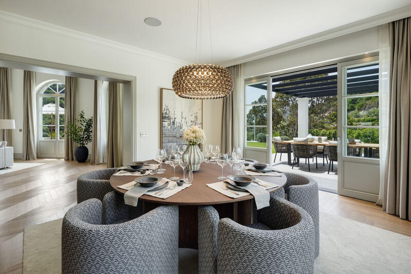 5 soverom Villa til salgs 5 soverom Villa til salgs