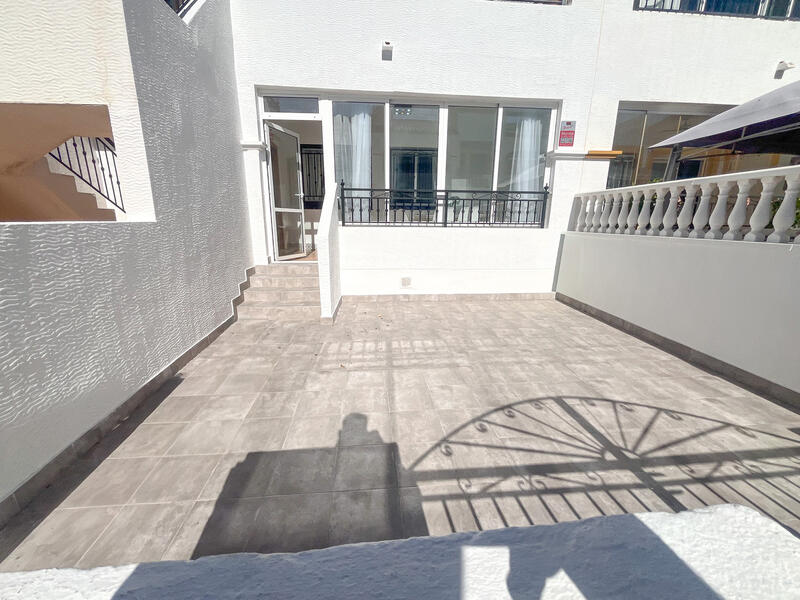 2 спальная комната квартира продается