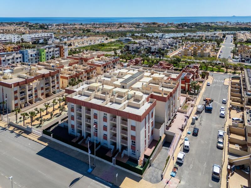 квартира продается в Orihuela Costa, Alicante