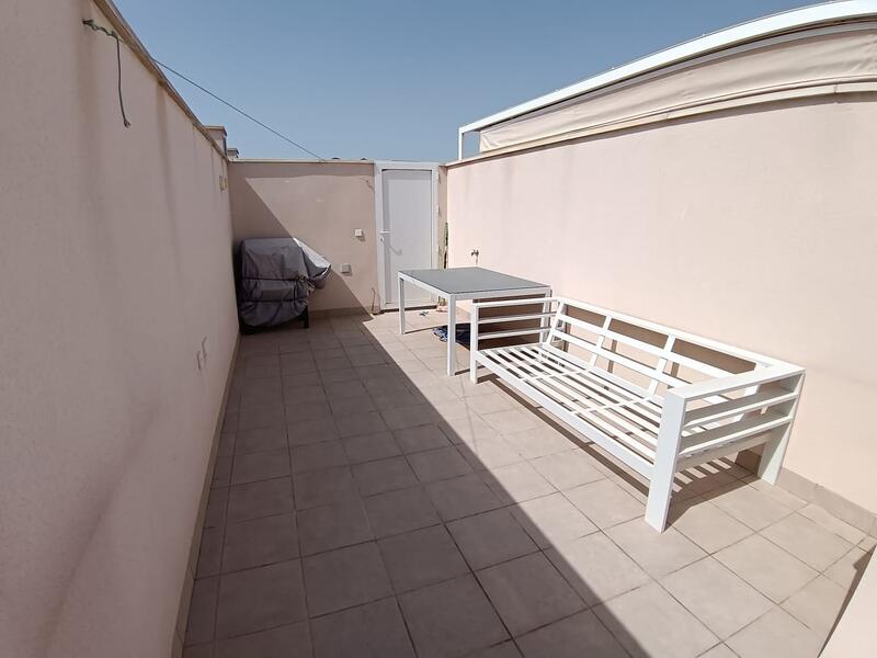 3 спальная комната квартира продается