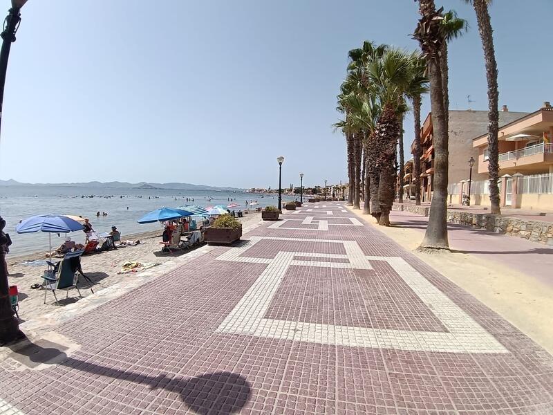 3 спальная комната квартира продается