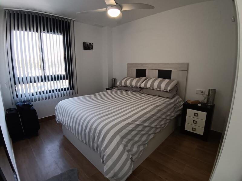 3 спальная комната квартира продается