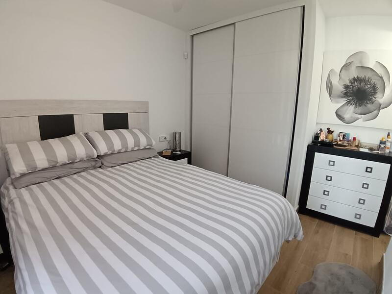 3 спальная комната квартира продается