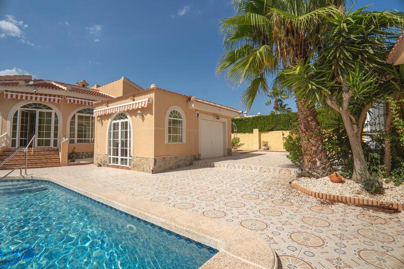 3 slaapkamer Villa Te koop