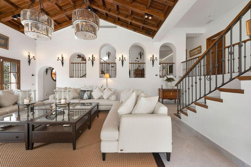 4 Cuarto Villa en venta