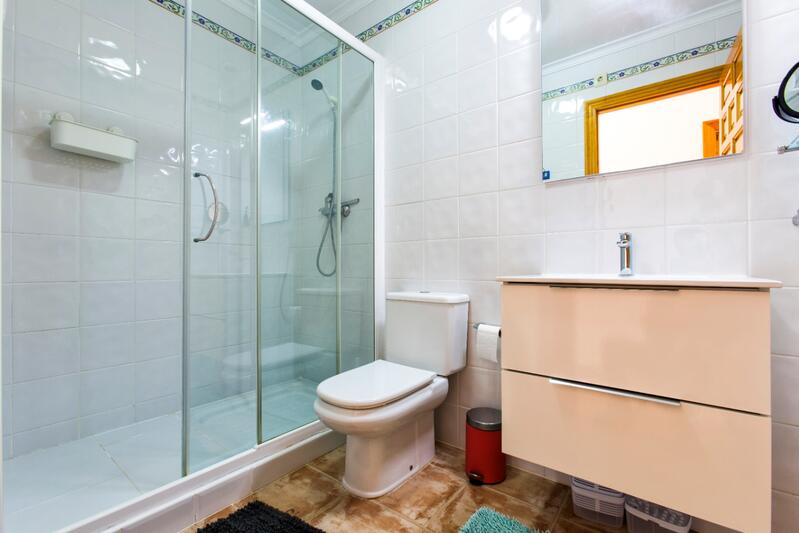 2 bedroom Apartment for sale 2 bedroom Apartment for sale