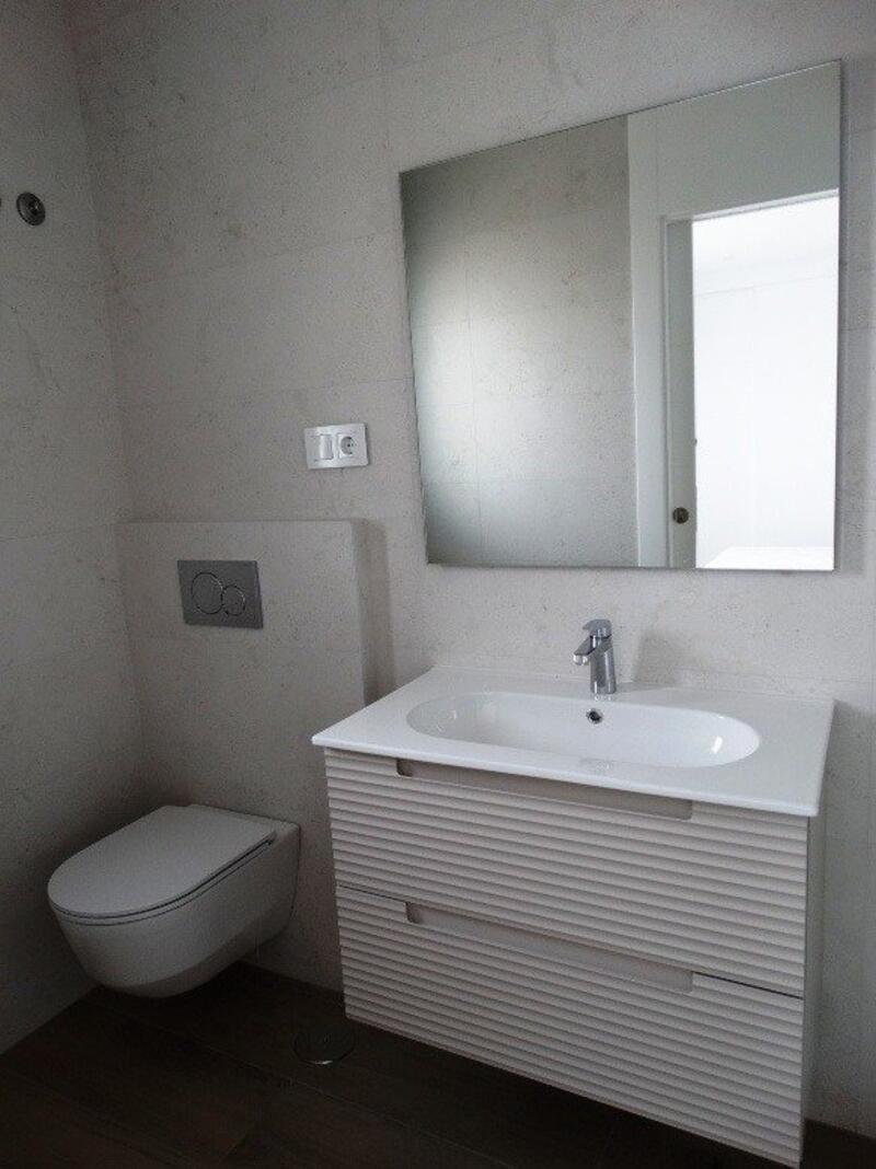 3 Schlafzimmer Villa zu verkaufen 3 Schlafzimmer Villa zu verkaufen