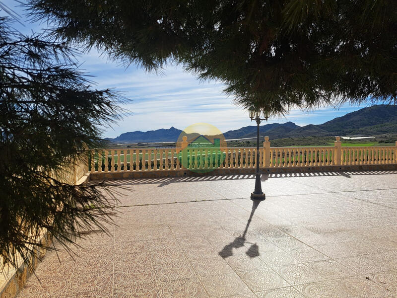 4 bedroom Country House for sale 4 bedroom Country House for sale