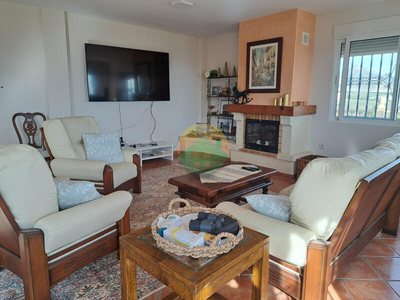 4 bedroom Country House for sale 4 bedroom Country House for sale