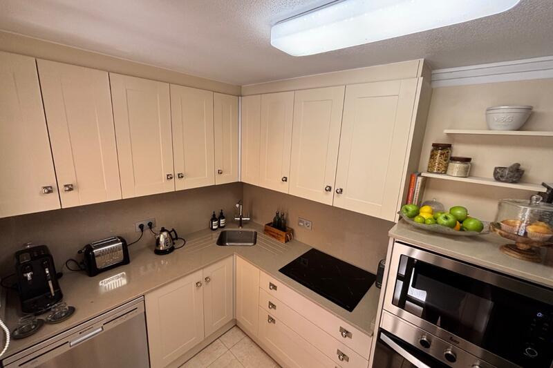 2 bedroom Townhouse for sale