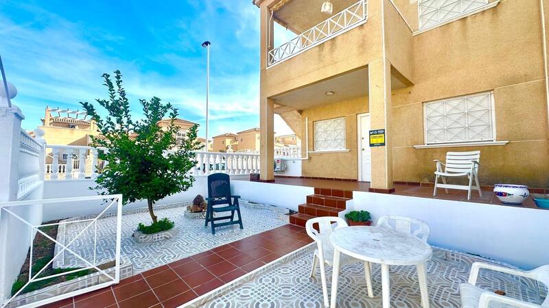 2 bedroom Villa for sale