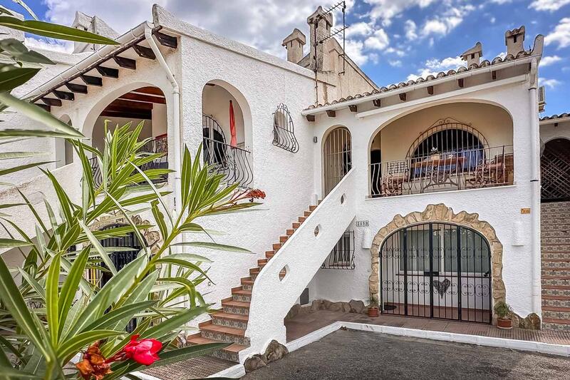 2 slaapkamer Appartement Te koop