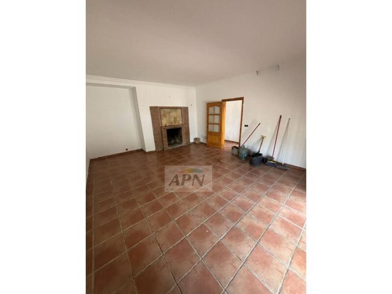 4 bedroom Country House for sale 4 bedroom Country House for sale