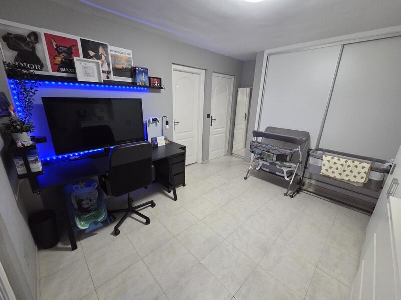 3 bedroom Townhouse for sale