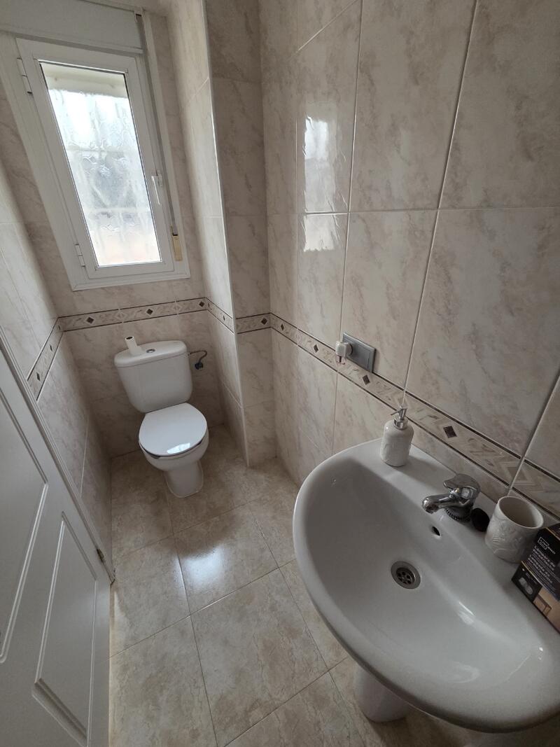 3 bedroom Townhouse for sale