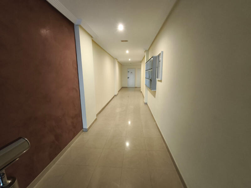 3 slaapkamer Appartement Te koop 3 slaapkamer Appartement Te koop