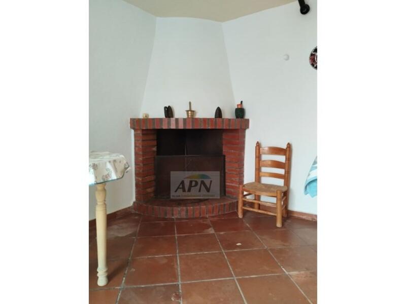 4 bedroom Townhouse for sale