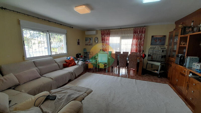 5 bedroom Villa for sale 5 bedroom Villa for sale