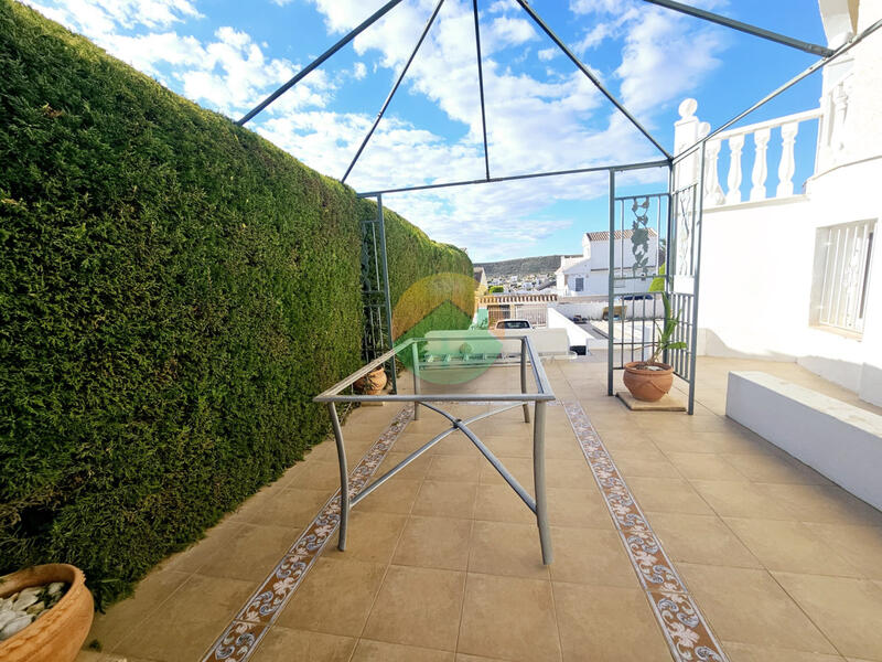 4 спальная комната вилла продается 4 спальная комната вилла продается