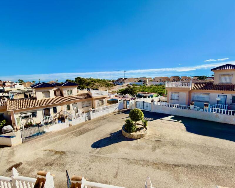 3 bedroom Villa for sale 3 bedroom Villa for sale