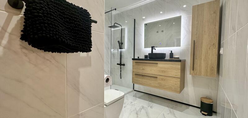 3 bedroom Townhouse for sale