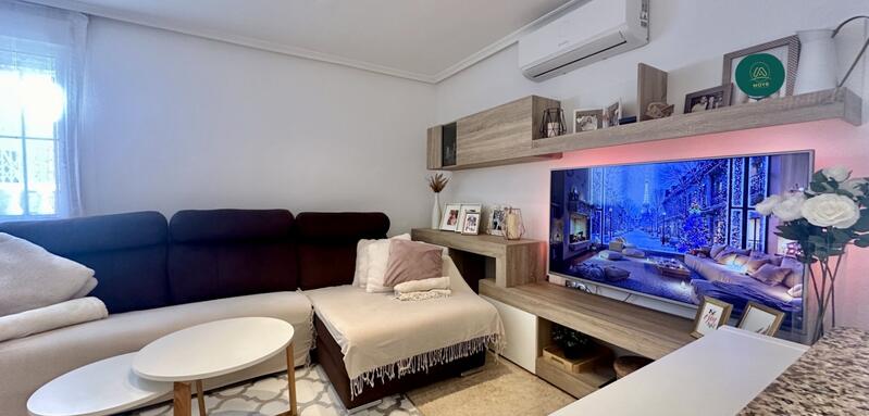 3 bedroom Townhouse for sale