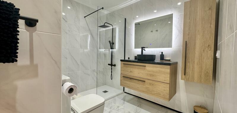 3 bedroom Townhouse for sale