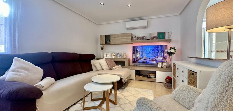 3 bedroom Townhouse for sale