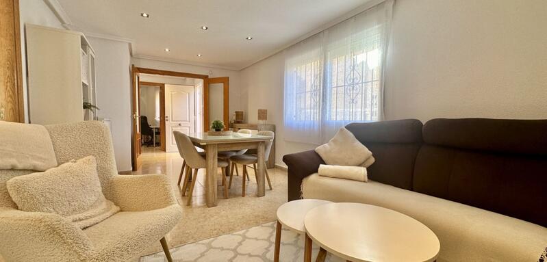 3 bedroom Townhouse for sale