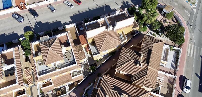 3 bedroom Townhouse for sale