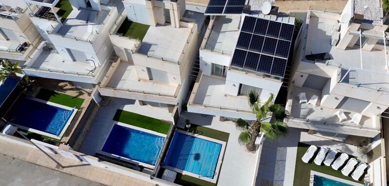 3 bedroom Villa for sale