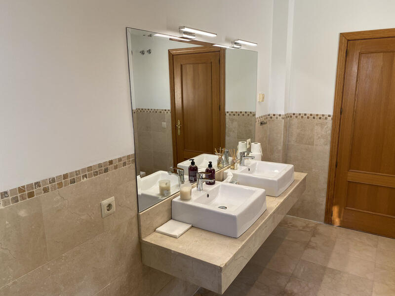 4 bedroom Villa for sale 4 bedroom Villa for sale