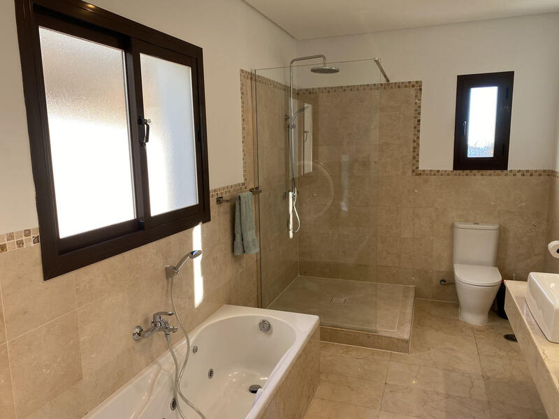 4 bedroom Villa for sale 4 bedroom Villa for sale