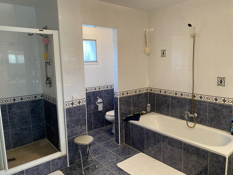 4 bedroom Villa for sale