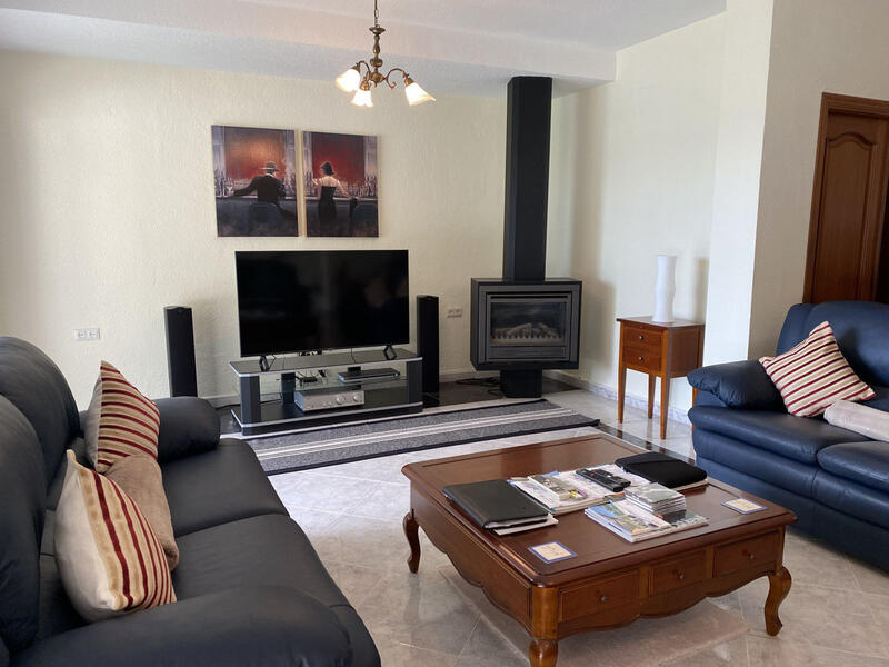 4 bedroom Villa for sale