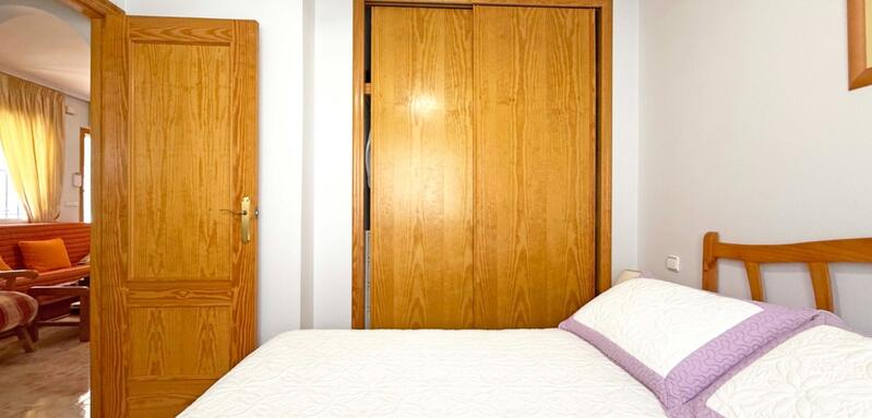 2 bedroom Townhouse for sale